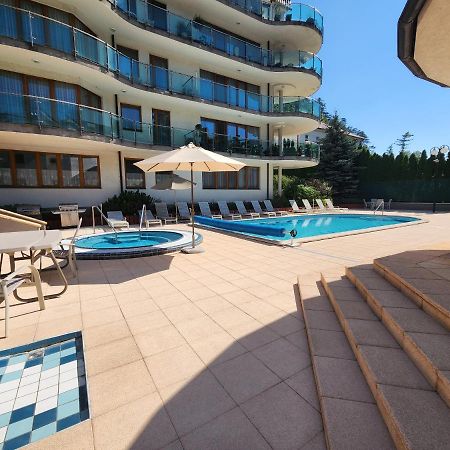 Kristoff Plaza Trencianske Teplice Apartman Trenčín Kültér fotó